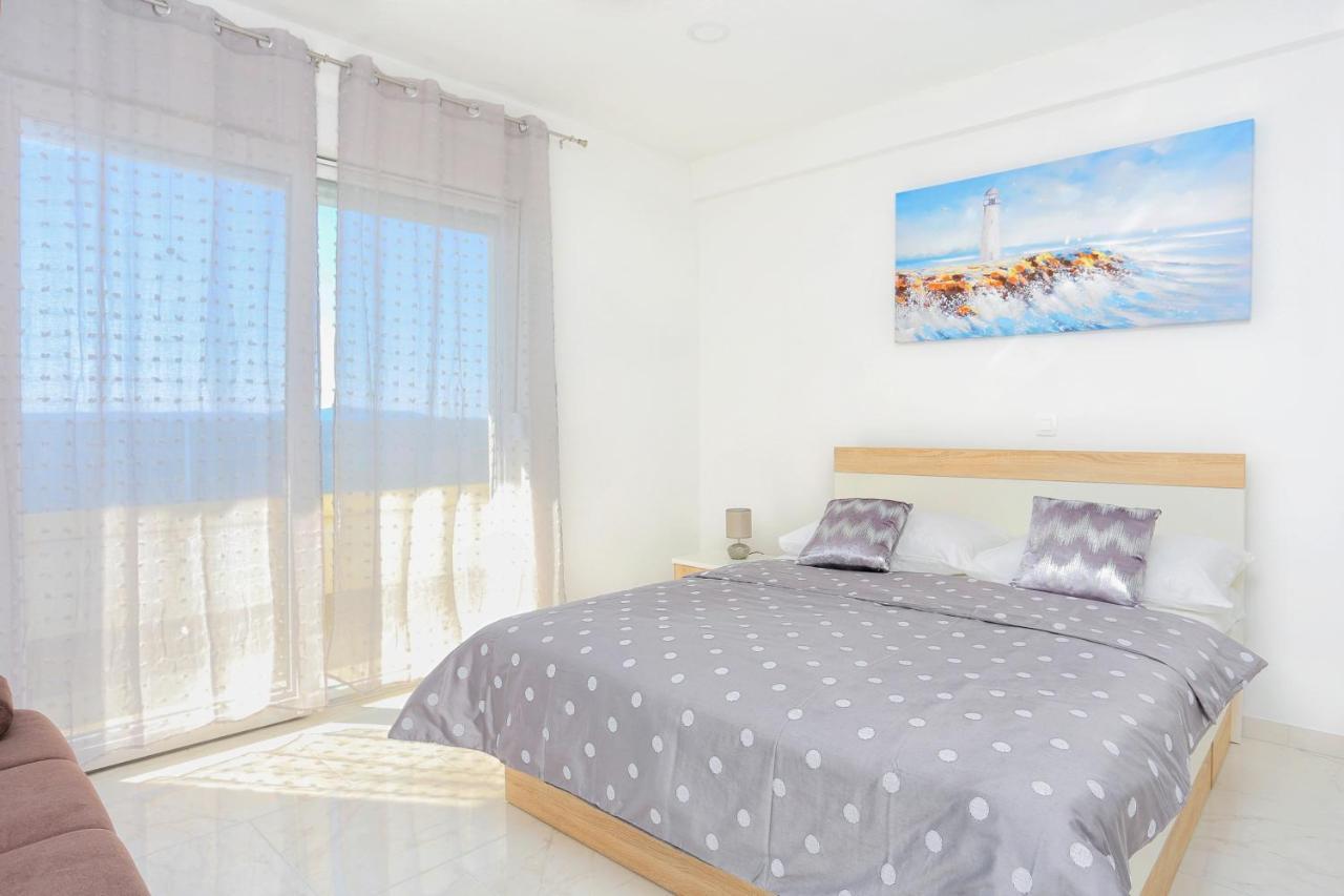 Family Friendly Apartments With A Swimming Pool Zivogosce - Porat, Makarska - 18150 Bagian luar foto
